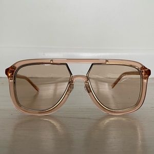 POPPY LISSIMAN - rose colored stingray sunglasses